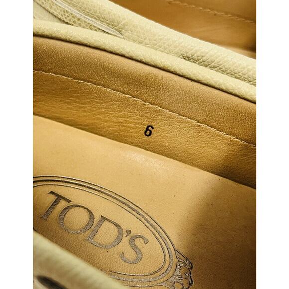 TOD’S Beige Grained Leather Bow Accent Lacetto Gomma Flats Loafers Size 6 - Picture 12 of 12